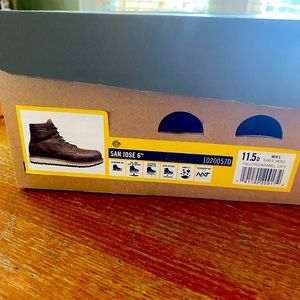 Keen work boots. Hard toe box. Only worn a few times